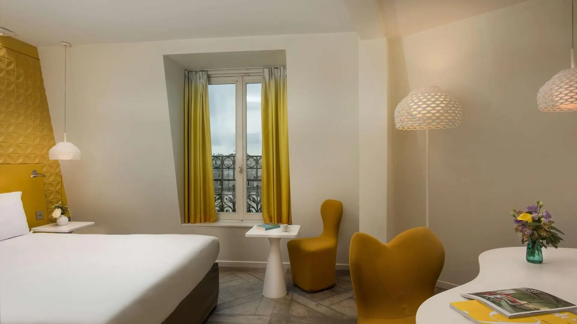 Nh Gare De L'est Hotel Paris
