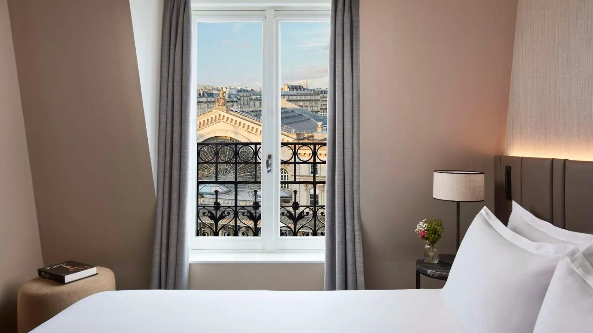 Hotel Nh Gare De L'est 4*