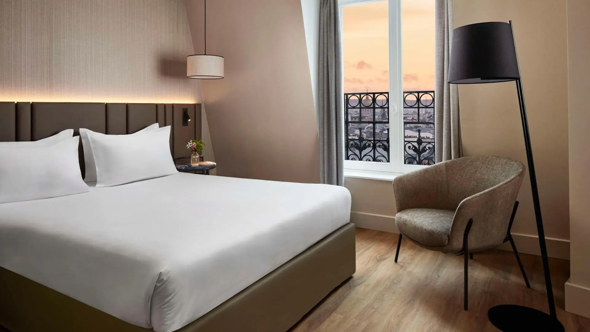Nh Gare De L'est Hotel Paříž